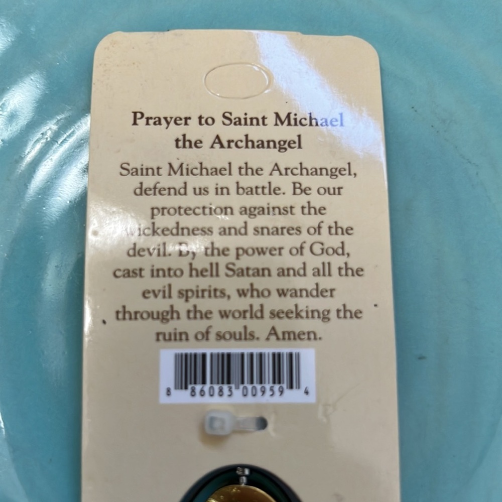 NWT St Michael Silver Key Chain - Picture 4 of 5
